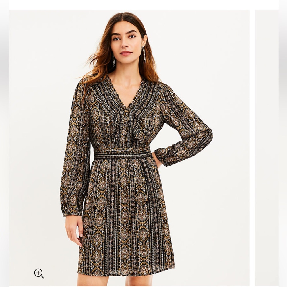 LOFT Black and Gold Patterned V-Neck Long Sleeve Dress